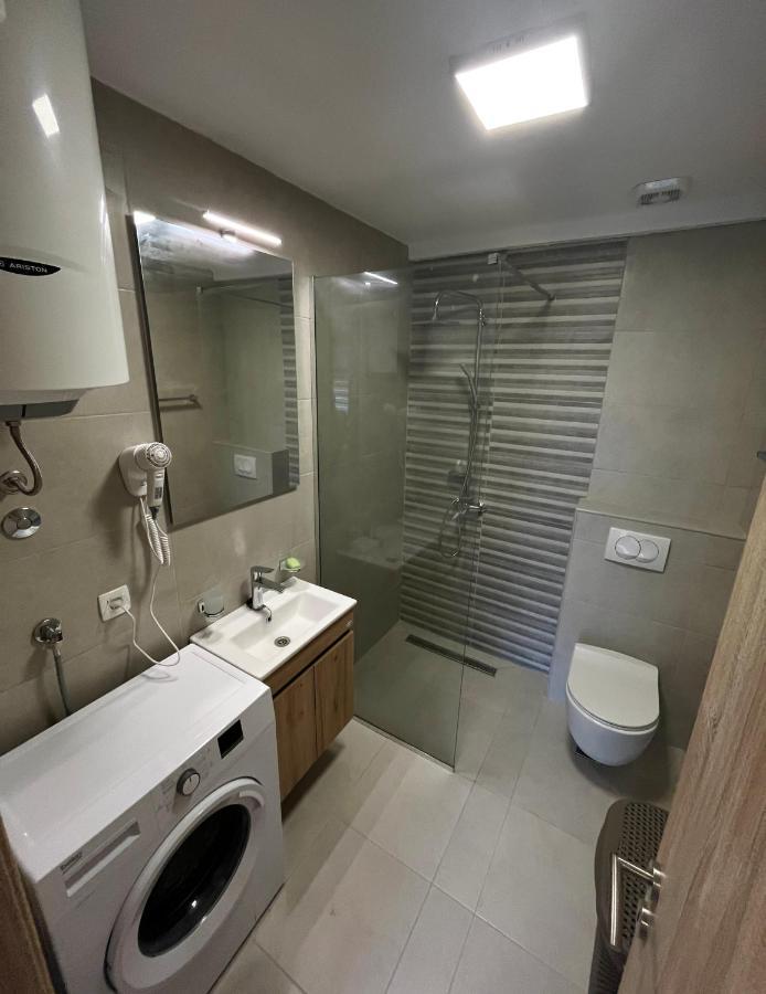Apartments Two Olives Kotor Luaran gambar