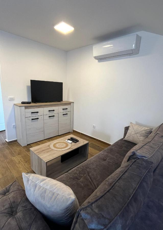 Apartments Two Olives Kotor Luaran gambar
